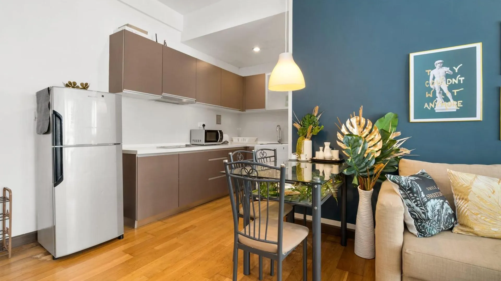 Fall Into Fantasy Beauty Of Mythology Apartment Kuala Lumpur